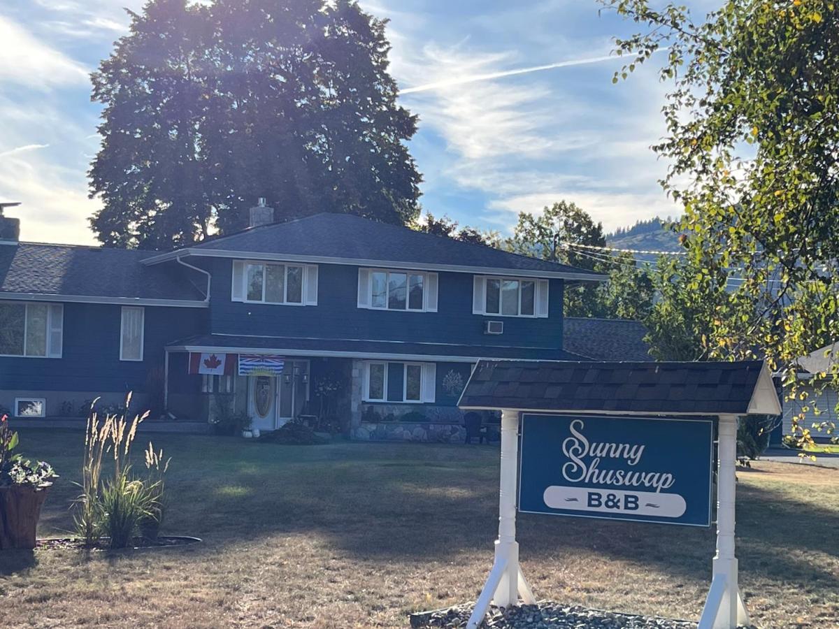 Sunny Shuswap B&B Chase Luaran gambar