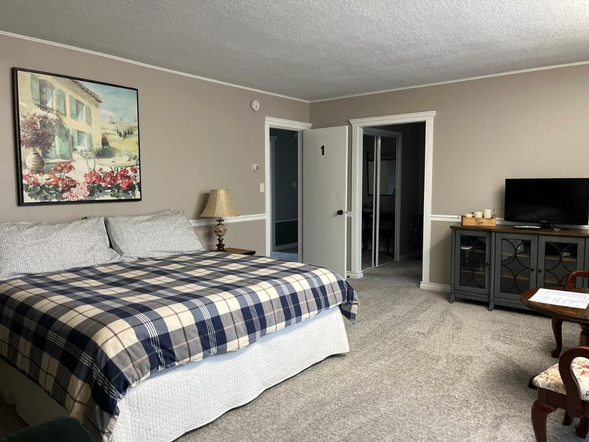Sunny Shuswap B&B Chase Luaran gambar