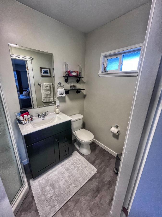 Sunny Shuswap B&B Chase Luaran gambar